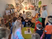 Wizyta uczniów klasy I w Gminnej Bibliotece Publicznej