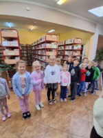 Wizyta uczniów klasy I w Gminnej Bibliotece Publicznej