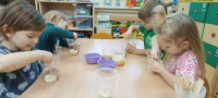 EDUKACJA PRZEZ SZTUKĘ W GRUPIE 5 - LATKÓW