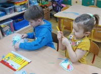 EDUKACJA PRZEZ SZTUKĘ W GRUPIE 5 - LATKÓW