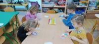 EDUKACJA PRZEZ SZTUKĘ W GRUPIE 5 - LATKÓW