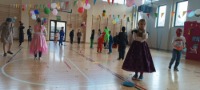 BAL KARNAWAŁOWY W SZKOLE