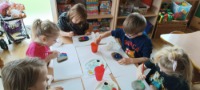 EDUKACJA PRZEZ SZTUKĘ W GRUPIE 5 - LATKÓW